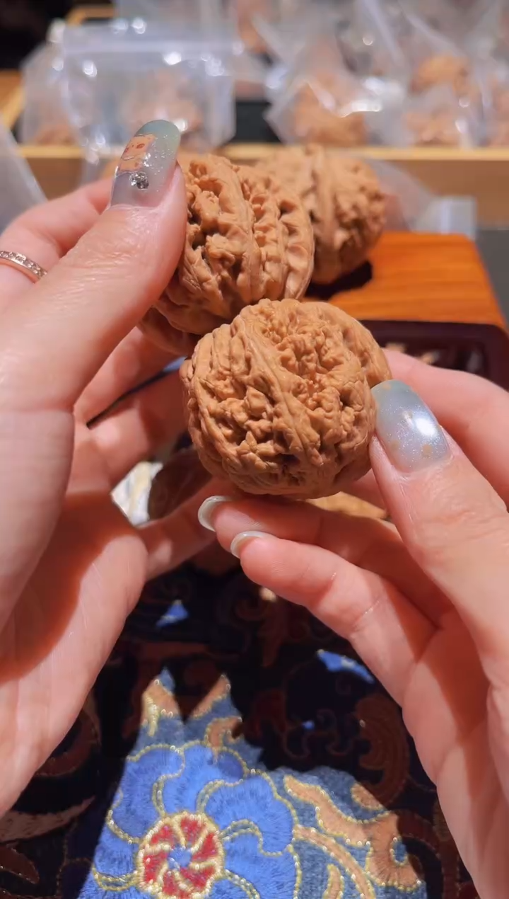 把件文玩核桃011粗筋43