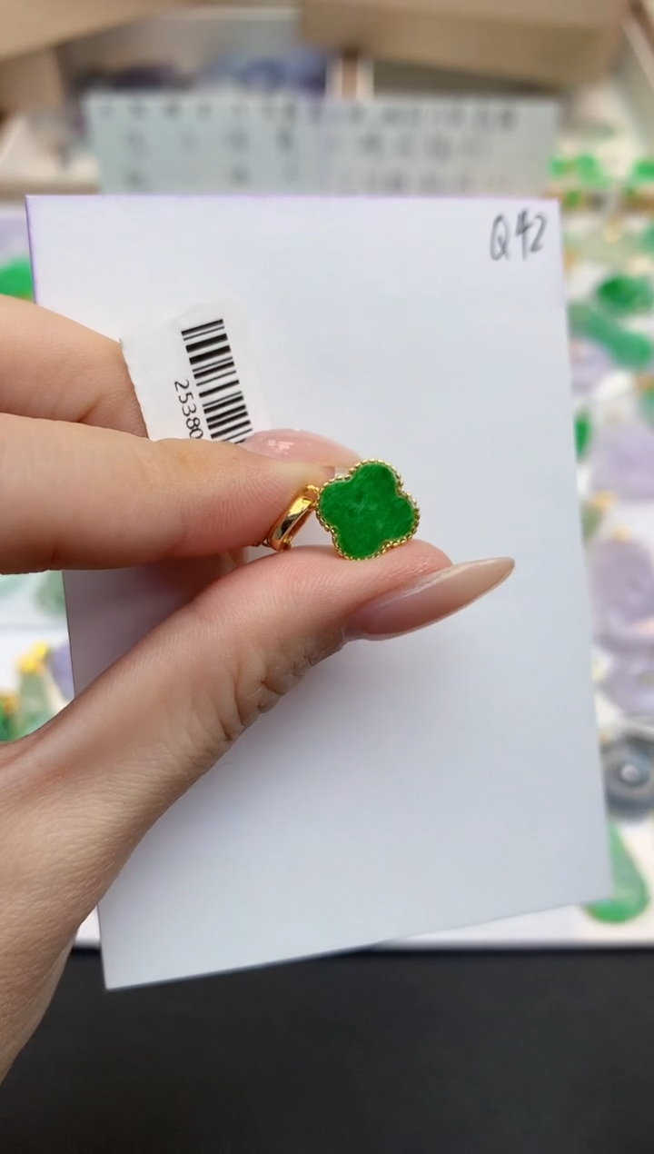 颈饰未镶嵌翡翠天然缅甸A货翡翠