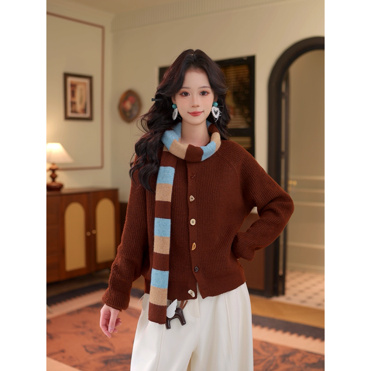 芷莹【落年】25年秋冬新款简约时尚小众开衫毛织针织衫#K10242