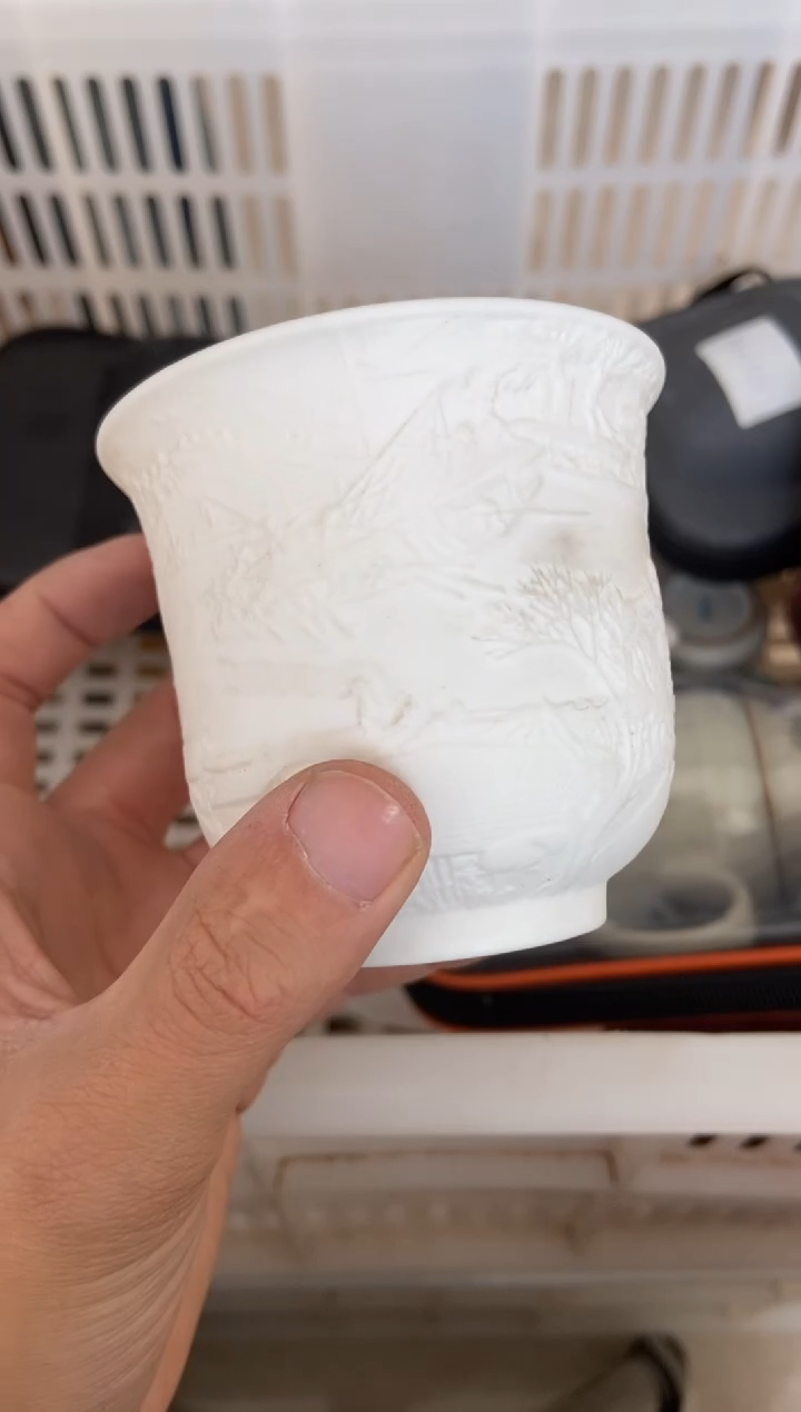 杯无运费险有瑕疵的摄影的产品有使用过的痕迹有点脏介意勿拍