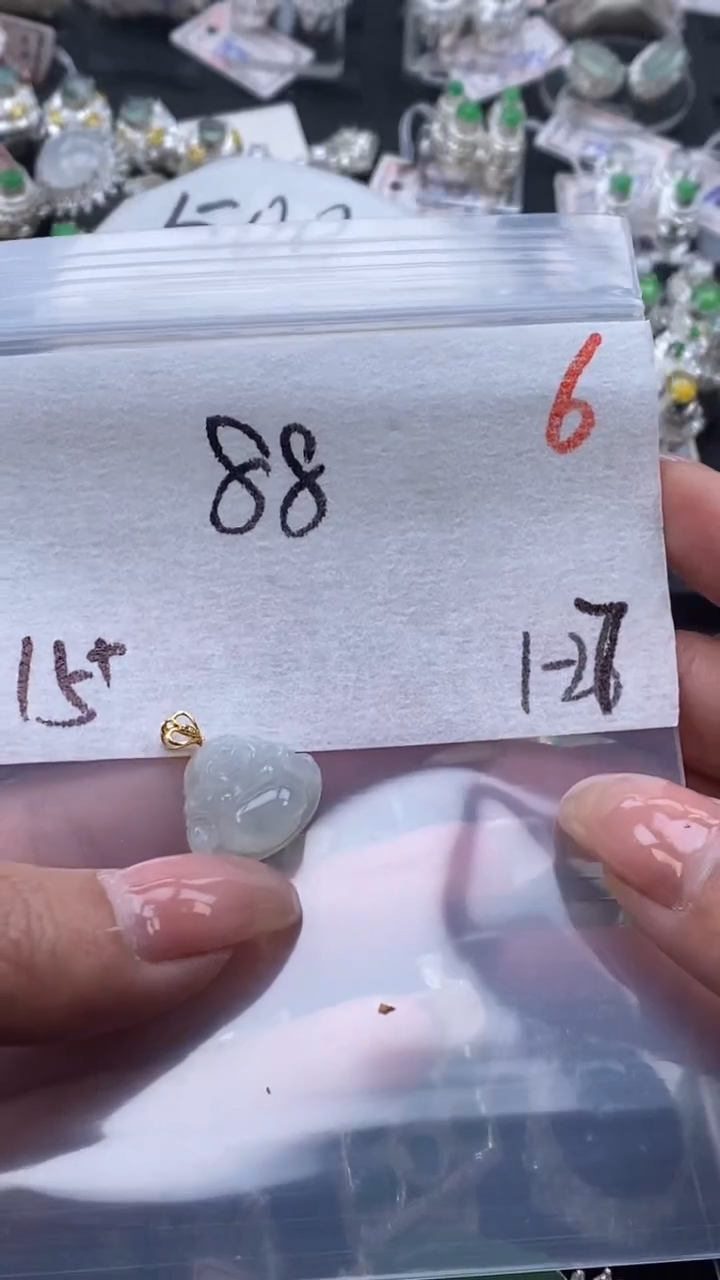 【闪购商品】翡翠颈饰18K金镶嵌天然A货翡翠