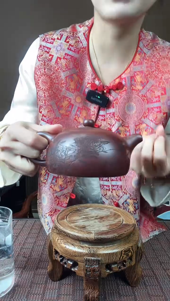 【闪购商品】紫砂茶壶YSZS217龙血砂牡丹半月