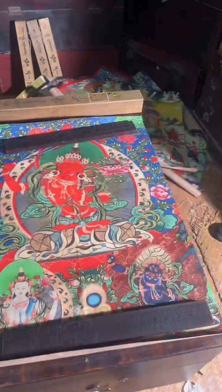 卷轴画旭子唐卡tk160