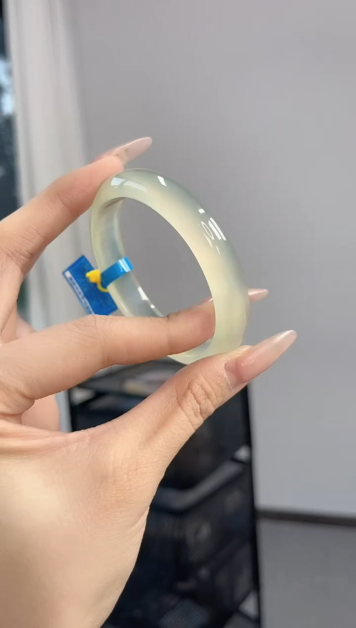 【闪购商品】玛瑙/玉髓手镯未镶嵌54-55圈