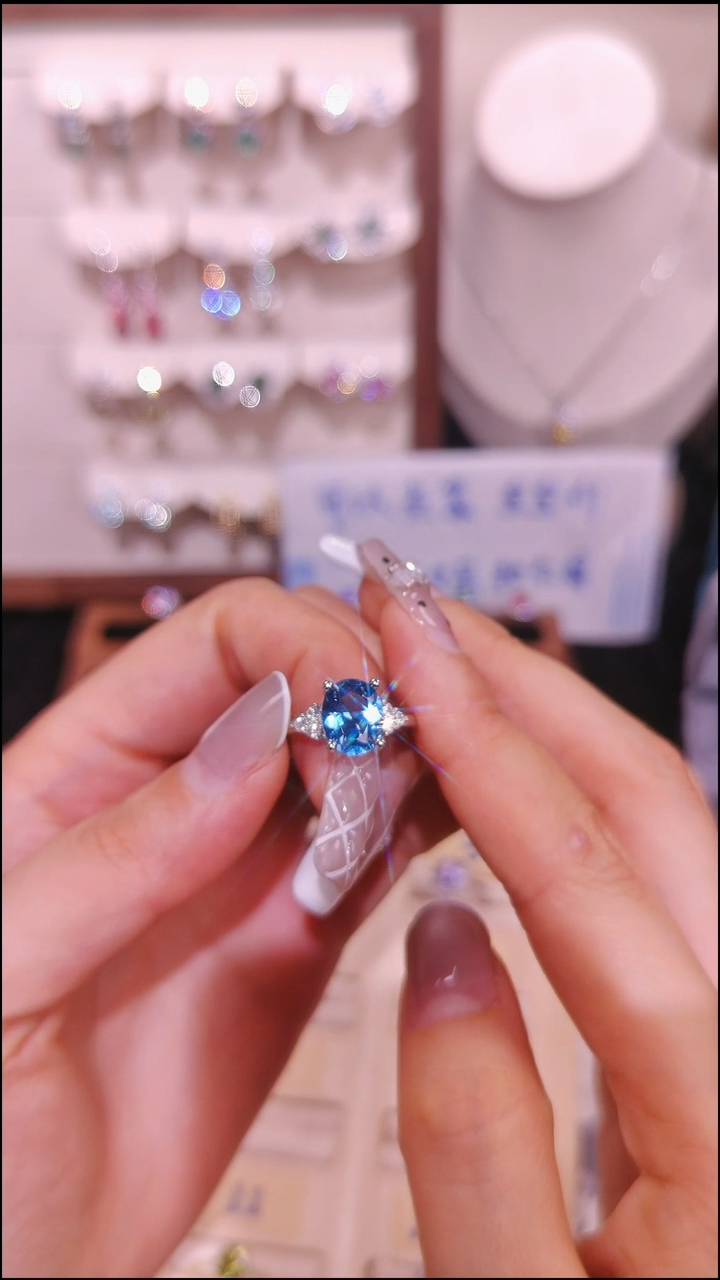 合金无蓝色戒指 