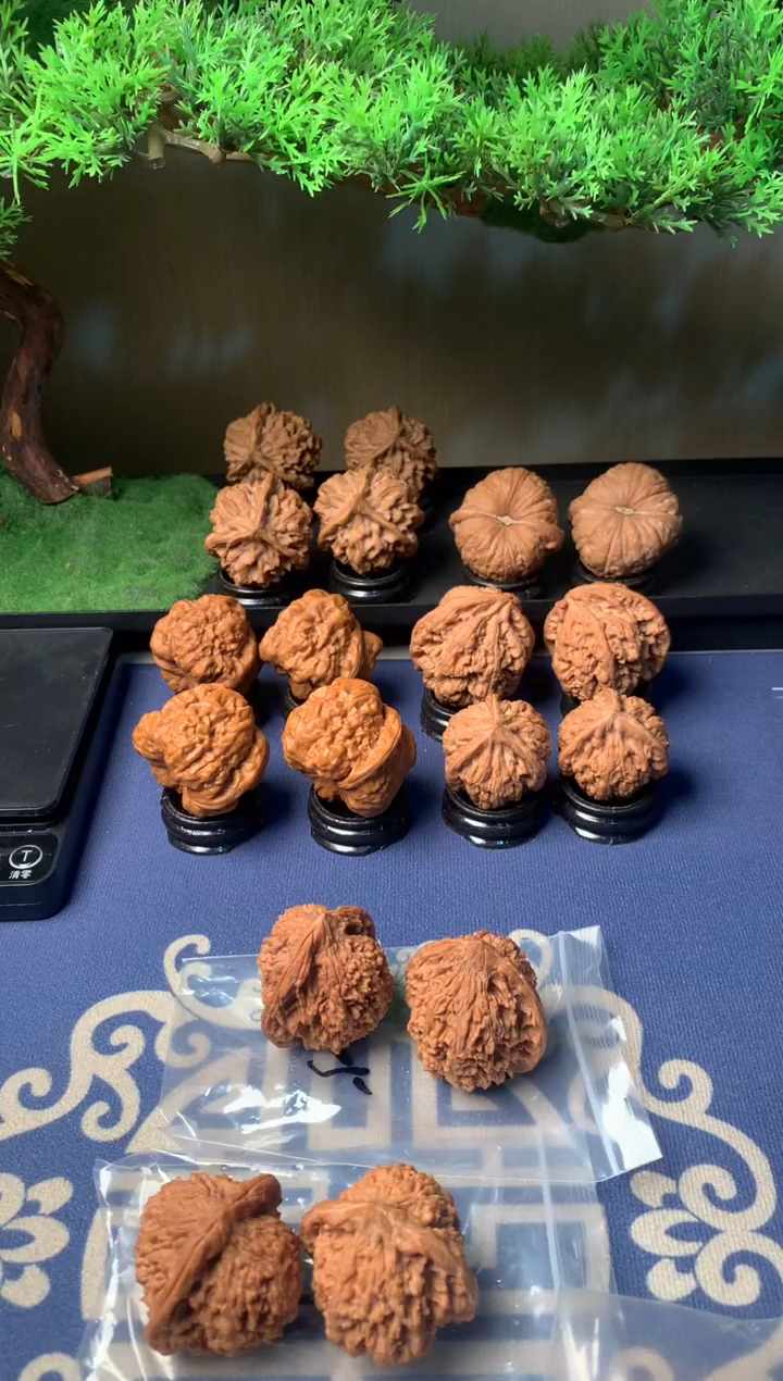 【闪购商品】文玩核桃吊坠41满天星