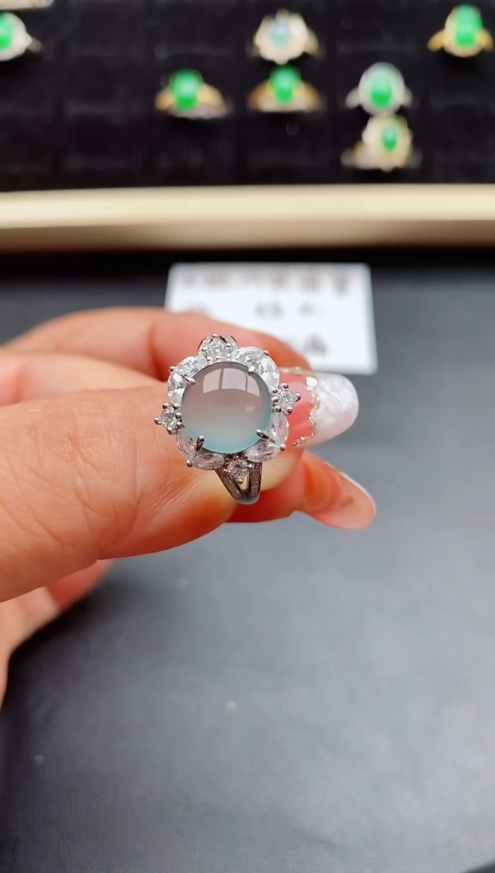 【闪购商品】翡翠戒指银S925镶嵌8000