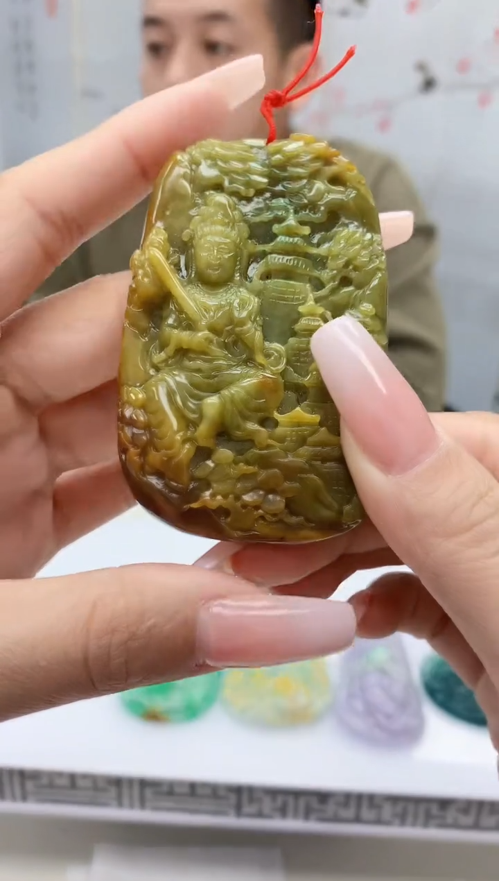 【闪购商品】定制翡翠未镶嵌4812lr-毛货挂件54