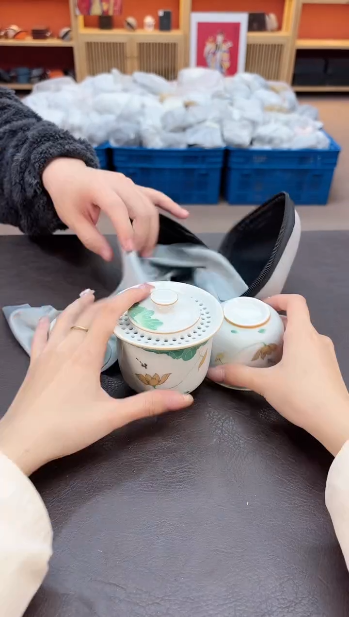 【闪购商品】摆件瓷SC1111111111