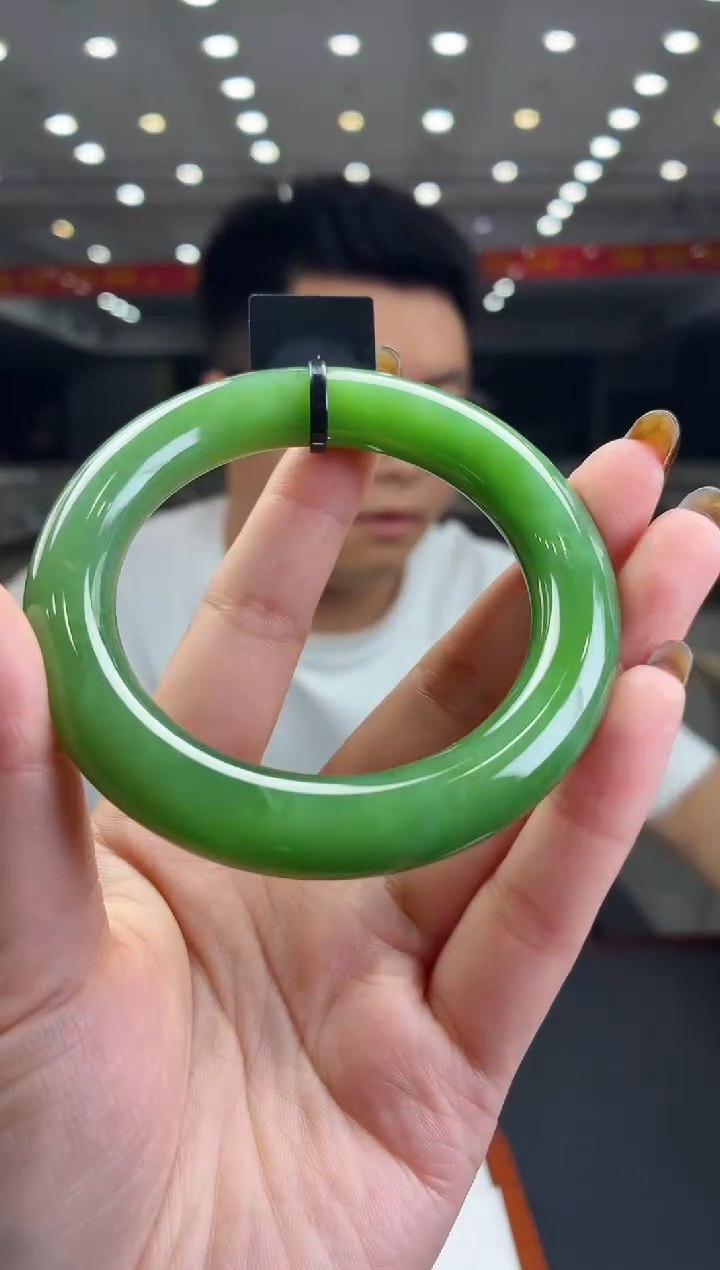 定制和田玉天然和田玉（拍一发一)