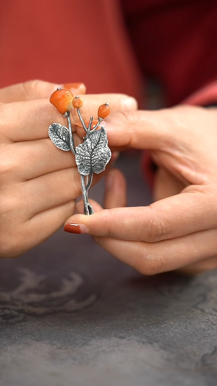 【闪购商品】玛瑙手饰银S925镶嵌玛瑙设计款胸针