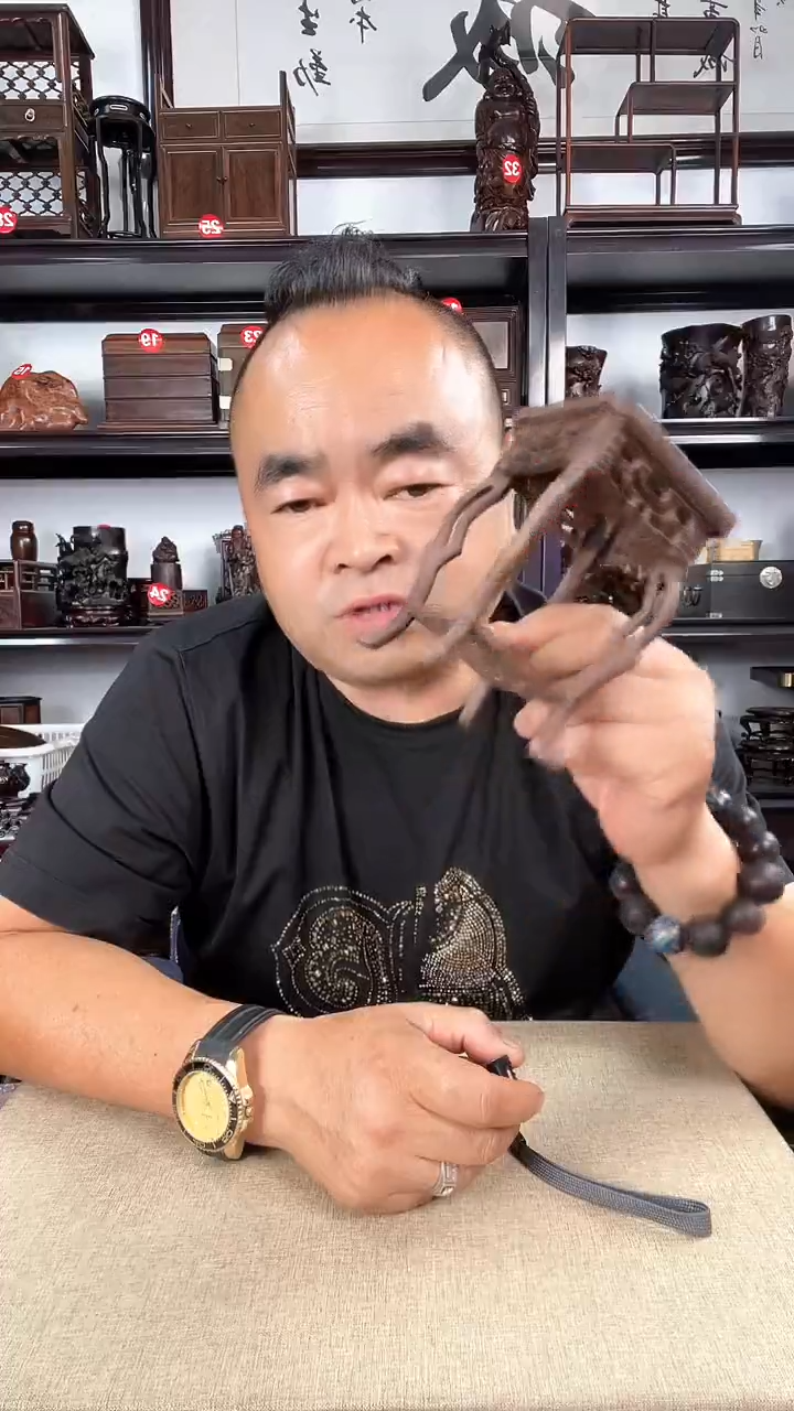 木老李红木工艺品2023