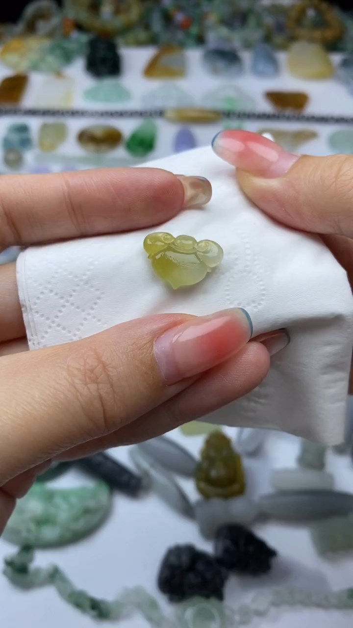 未镶嵌定制翡翠毛货定制不退不换