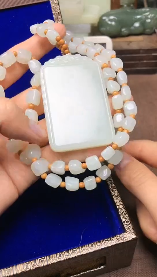 颈饰未镶嵌和田玉1100