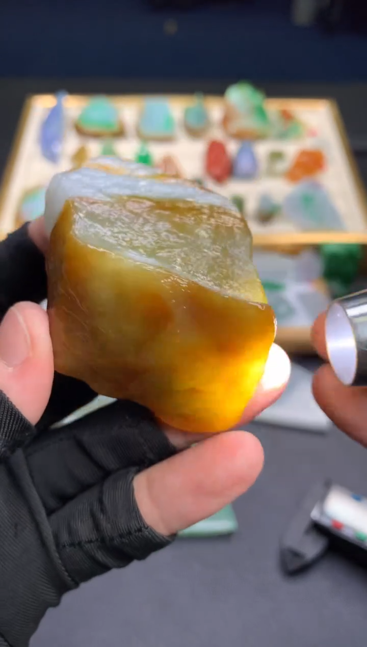 【闪购商品】定制翡翠未镶嵌        