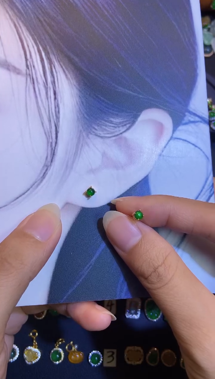 吊坠(不含链)未镶嵌翡翠1
