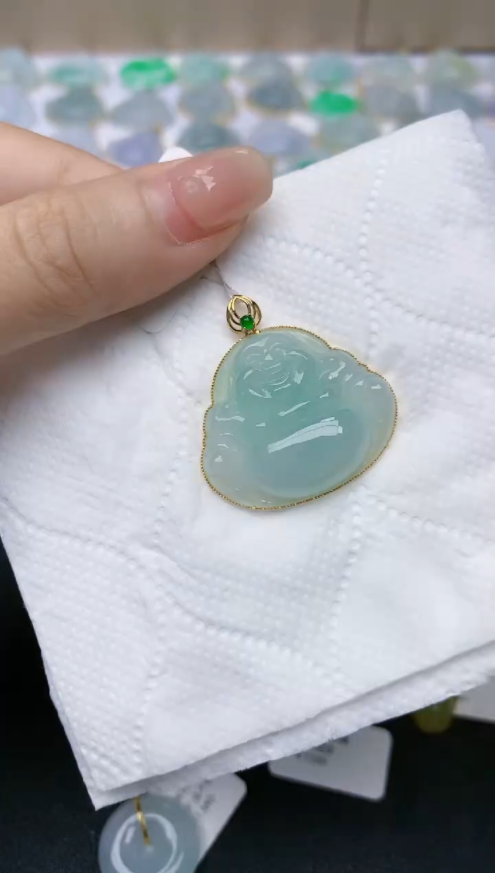 翡翠18K金镶嵌颈饰天然缅甸A货翡翠