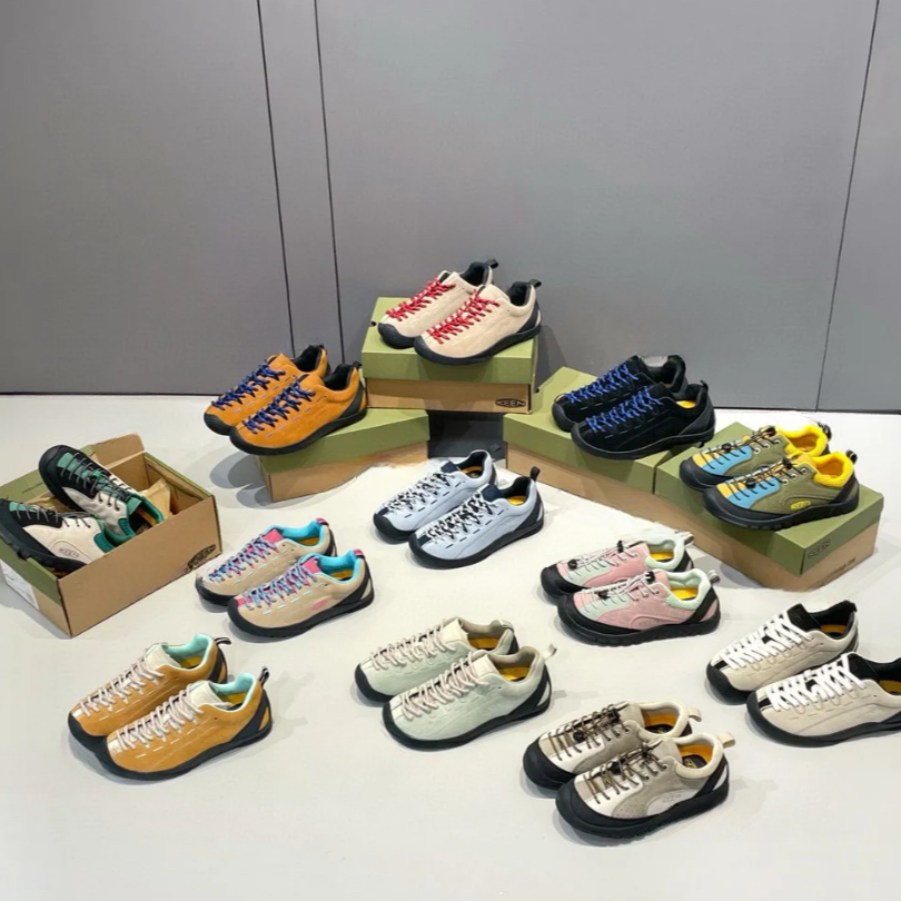 户外山系丑萌低帮攀岩鞋情侣防滑减震明星大牌同款舒适进口爬山鞋