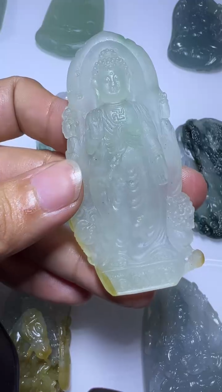 定制翡翠未镶嵌牌子