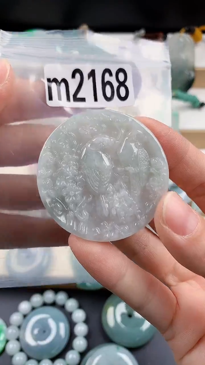 颈饰未镶嵌翡翠天然翡翠吊坠挂件