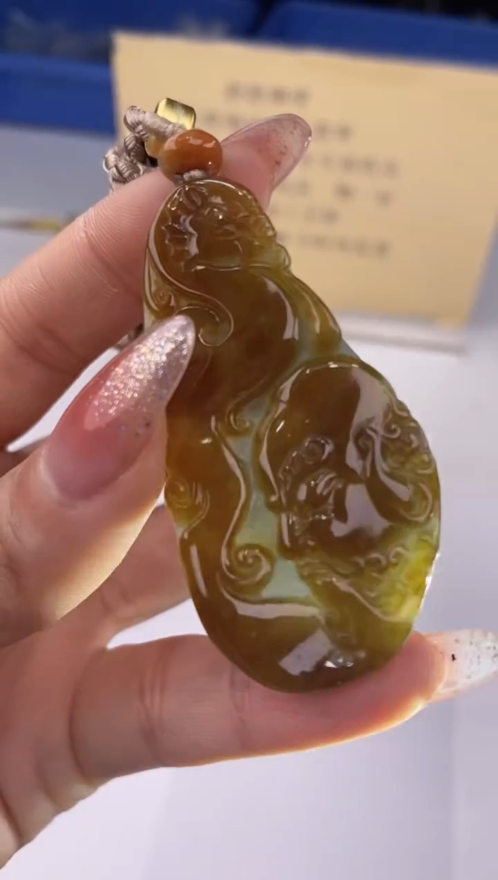 【闪购商品】翡翠吊坠(赠链)未镶嵌27403静静聊翠