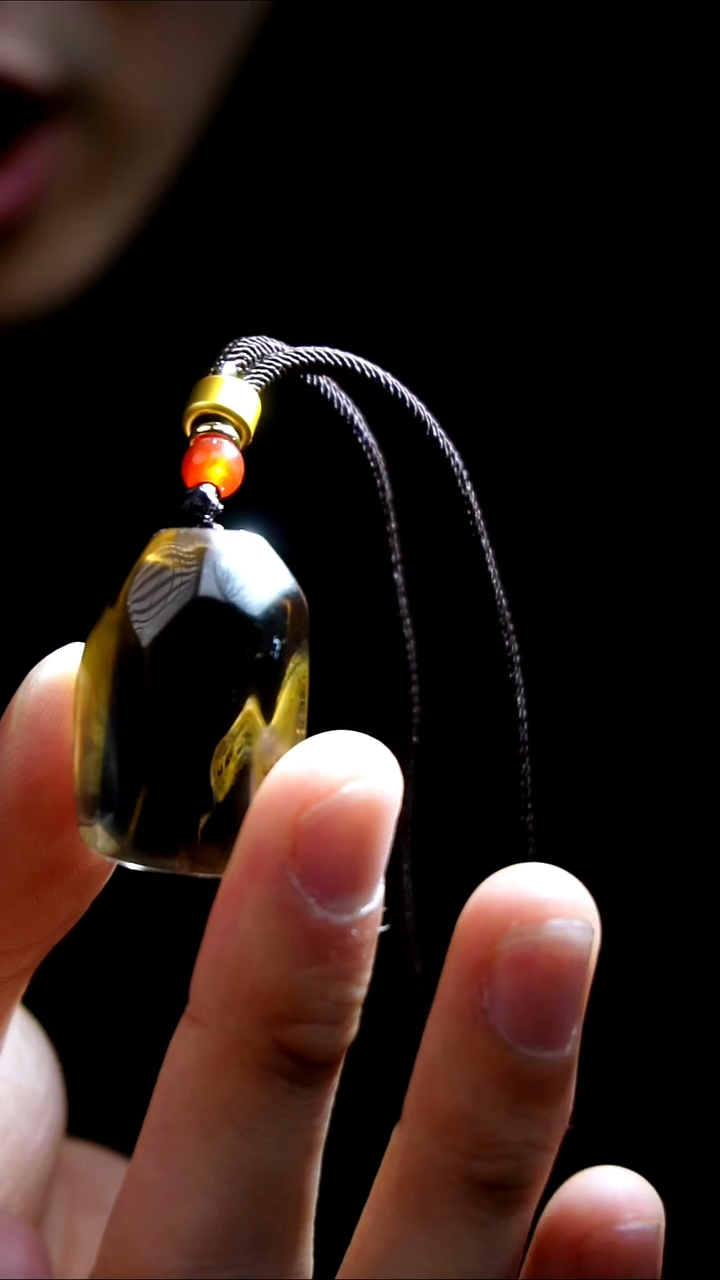 吊坠(赠链)未镶嵌水晶水晶