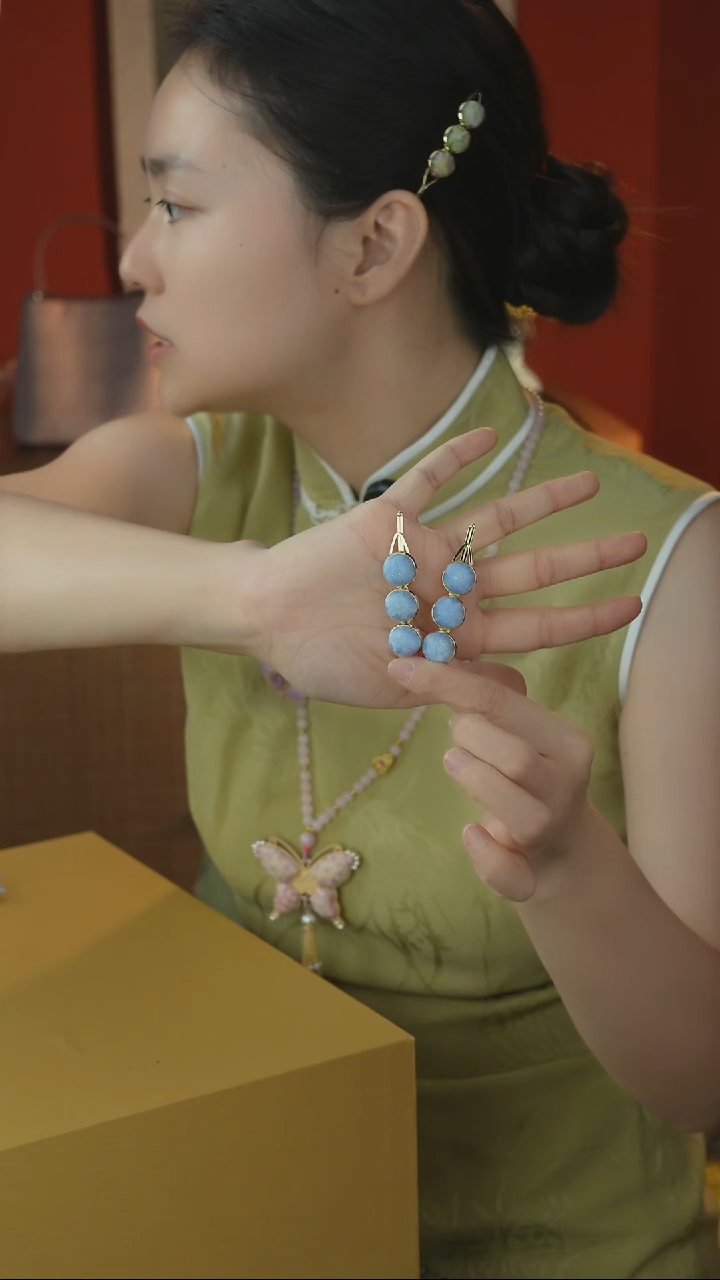 刺绣纯手工非遗国风饰品