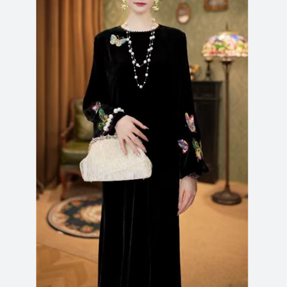 【彩蝶】新中式丝绒重工蝴蝶彩绣长袖上衣2025C8031关关-大女王仓