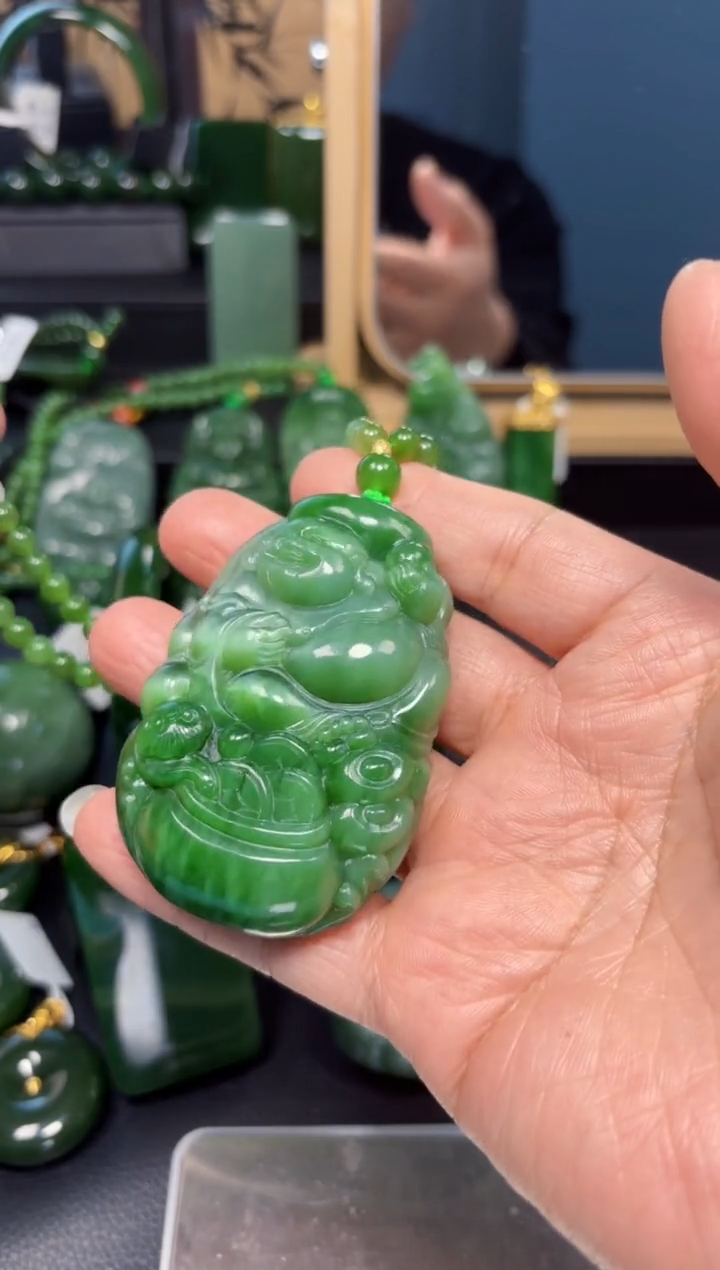 【闪购商品】和田玉（碧玉）吊坠(赠链)未镶嵌1