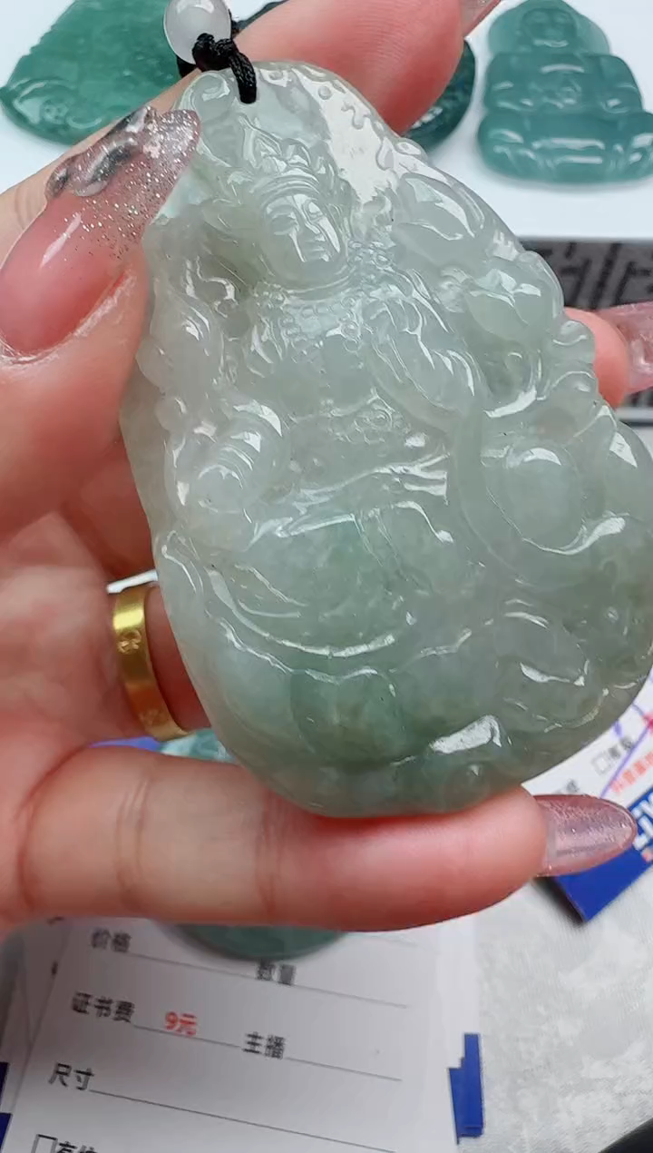 【闪购商品】翡翠颈饰未镶嵌11111111111