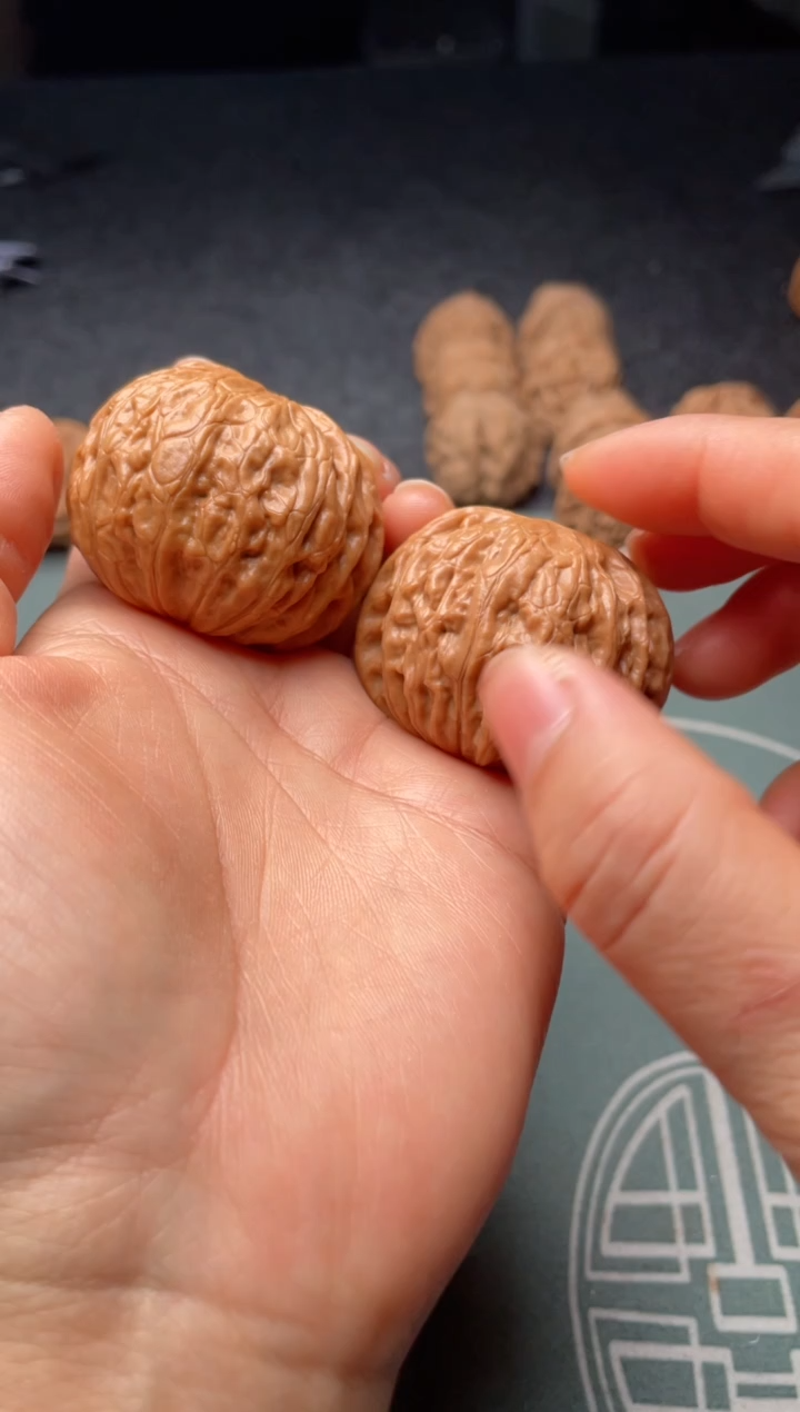 把件文玩核桃w187  铁锤 43尺