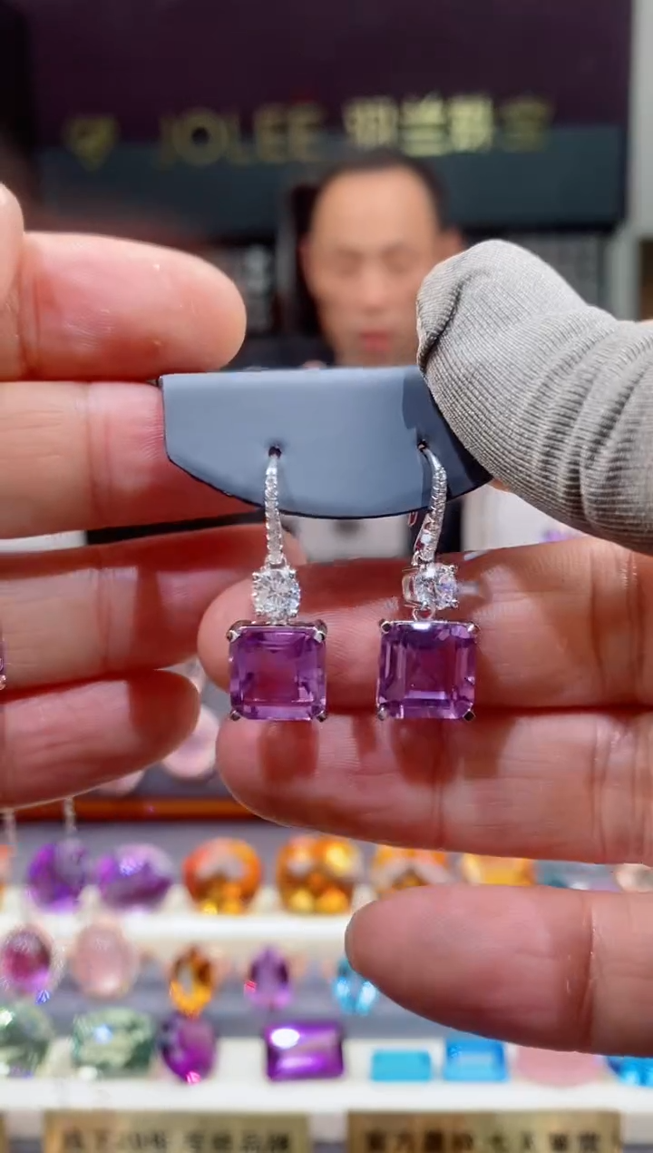 【闪购商品】紫晶耳钉银S925镶嵌紫晶耳钉