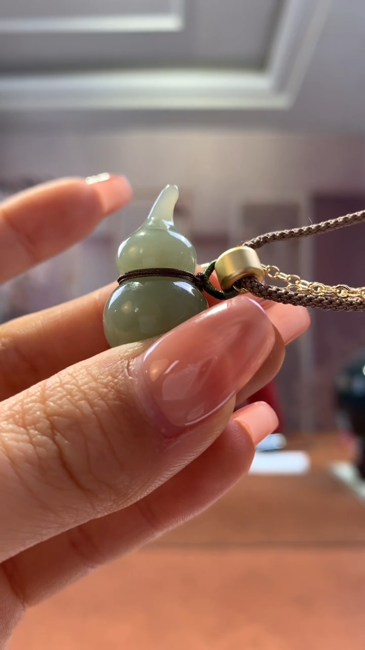 【闪购商品】和田玉挂件未镶嵌且末蓝葫芦