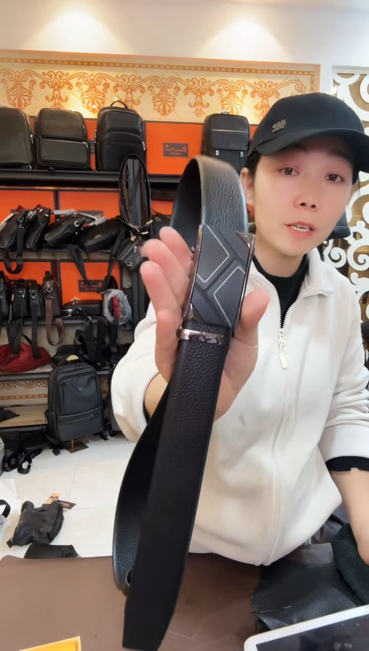 头层牛皮福利腰带自动扣黑色长度125#