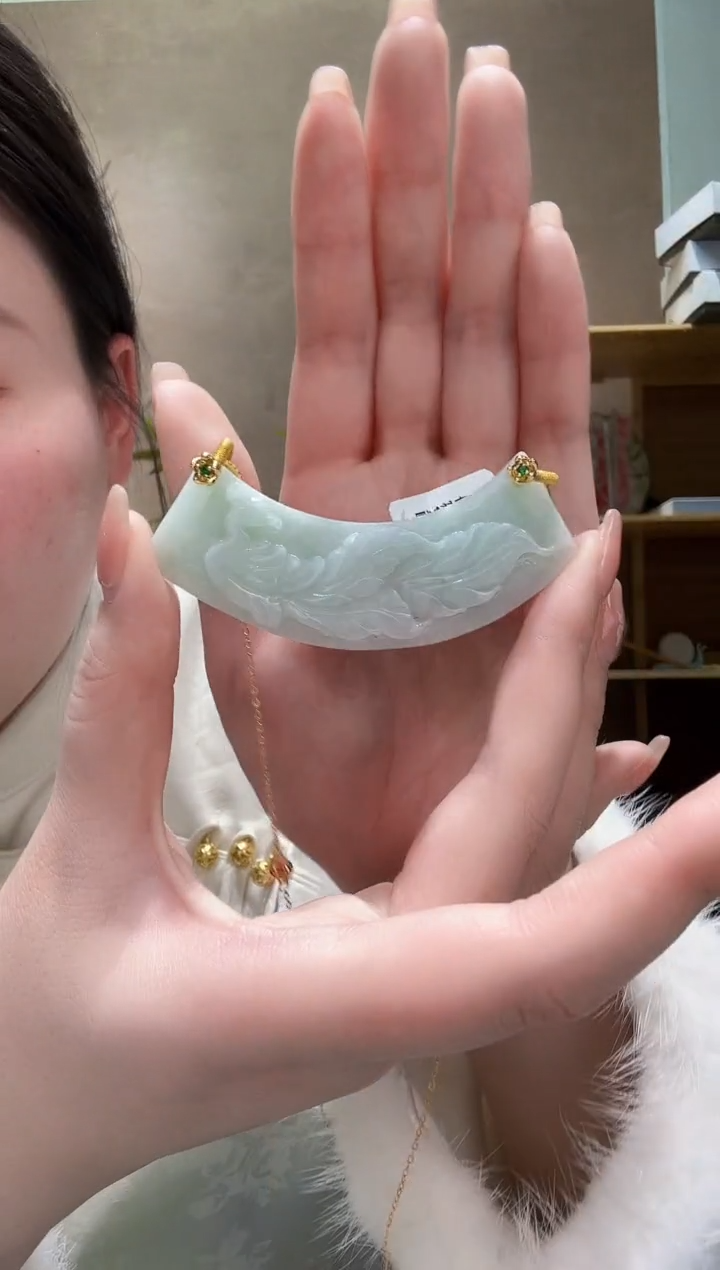 【闪购商品】翡翠颈饰未镶嵌吊坠