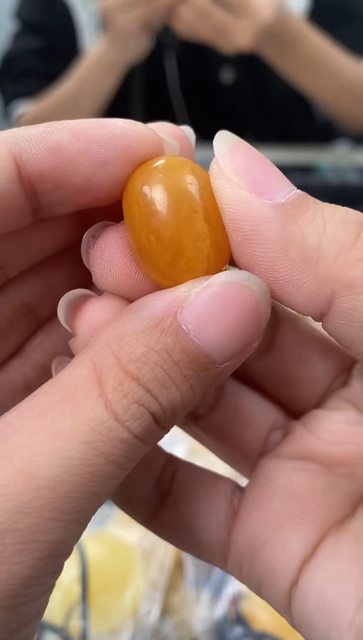 【闪购商品】琥珀裸石未镶嵌天然琥珀蜜蜡珠子