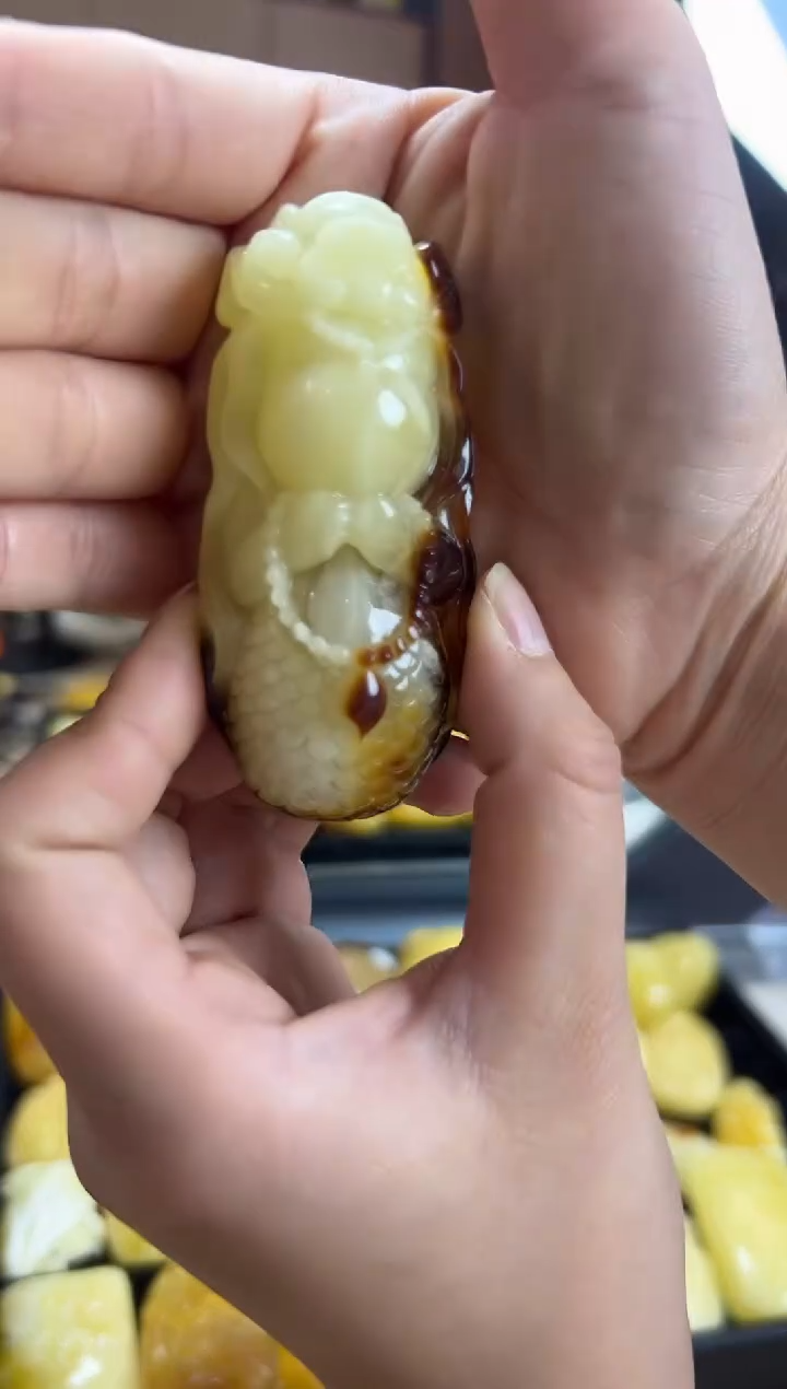 【闪购商品】蜜蜡裸石未镶嵌蜜蜡吊坠