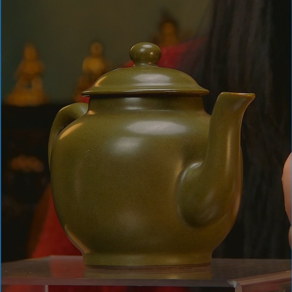 清 茶叶末釉茶壶
