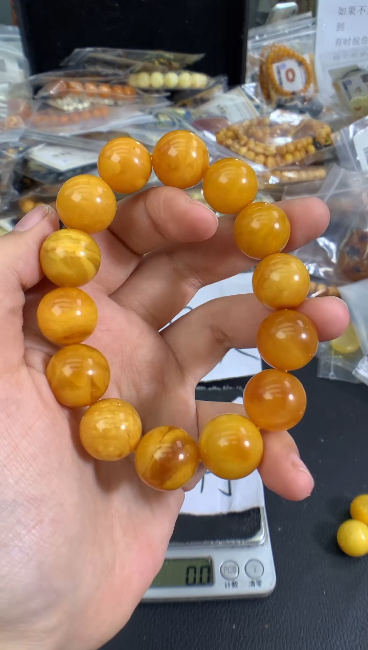 蜜蜡未镶嵌珠宝奇石1