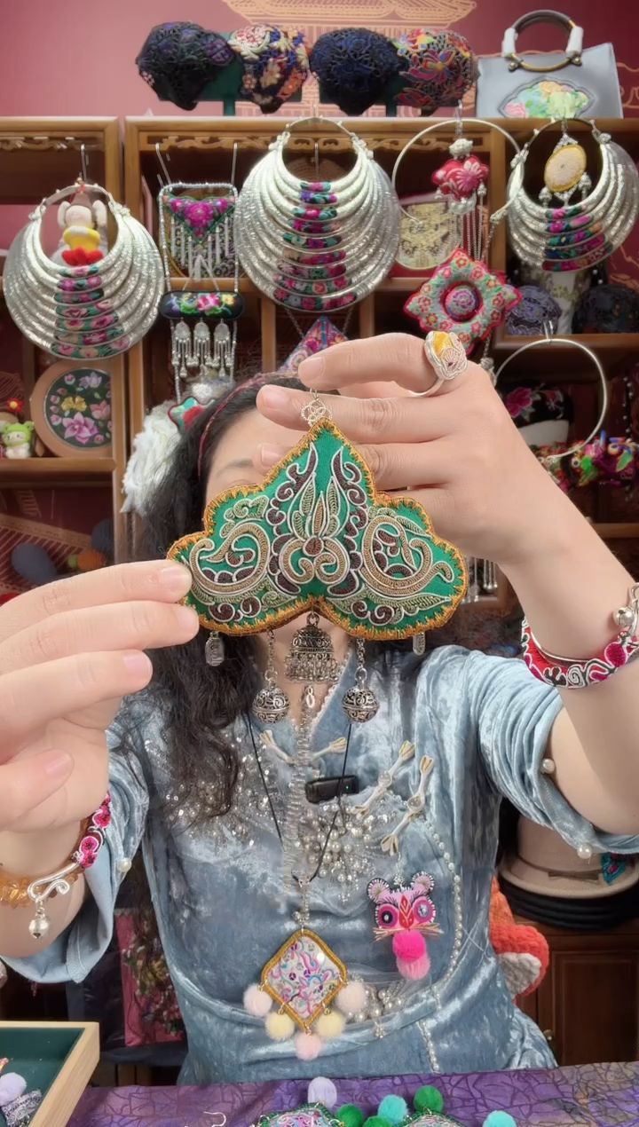 刺绣压襟86甜甜家