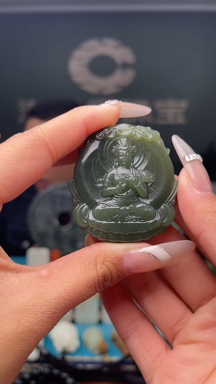 未镶嵌和田玉挂件1