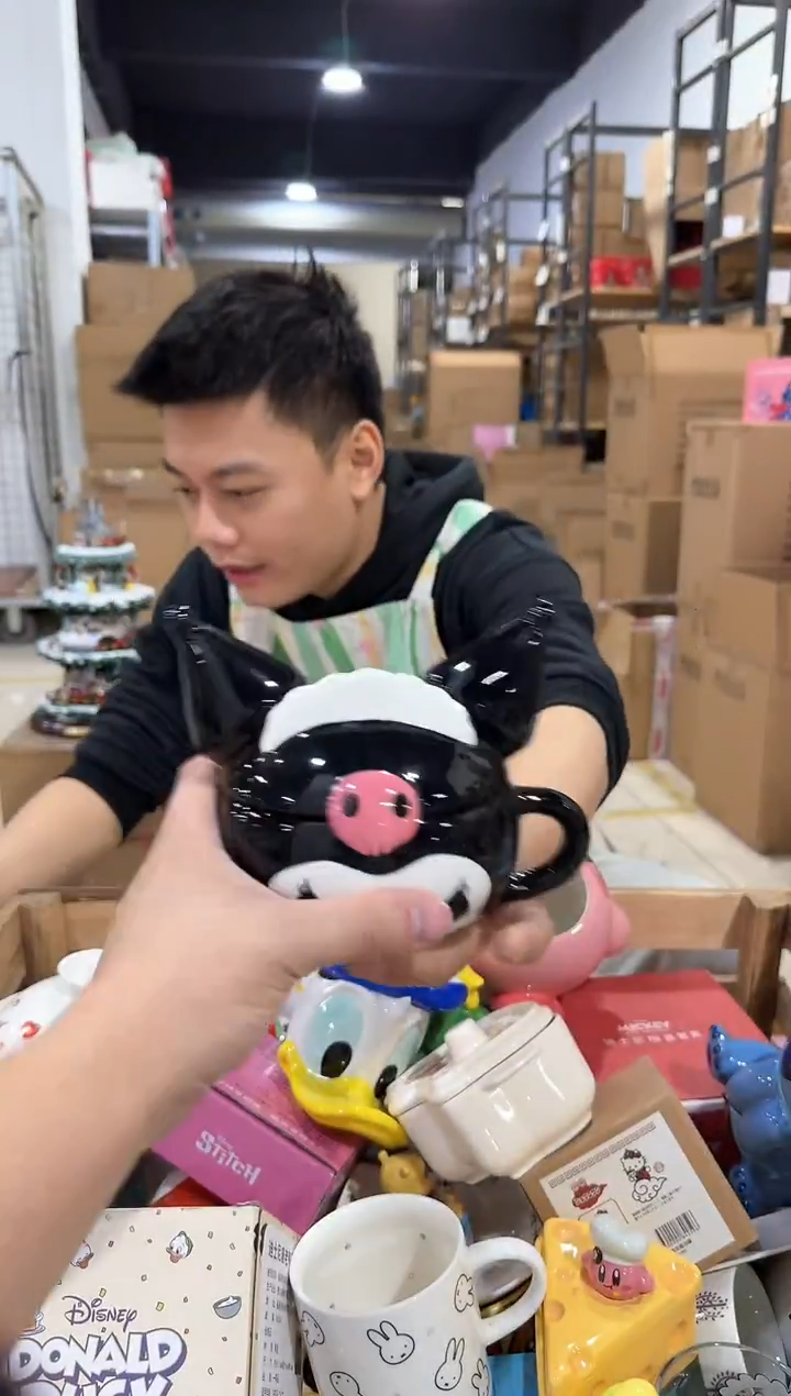 瓷片陶瓷库洛米带盖杯