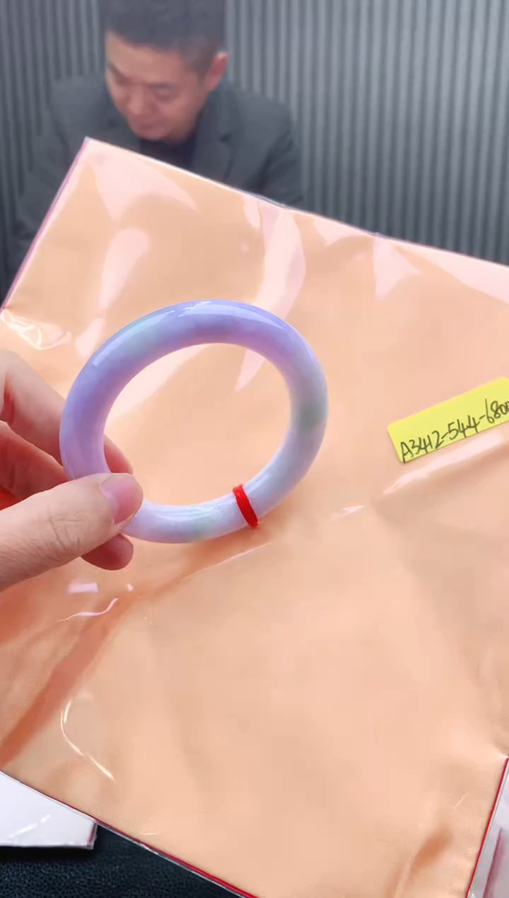 未镶嵌手镯翡翠54+