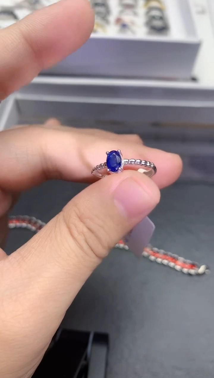 【闪购商品】蓝宝石戒指银S925镶嵌.........