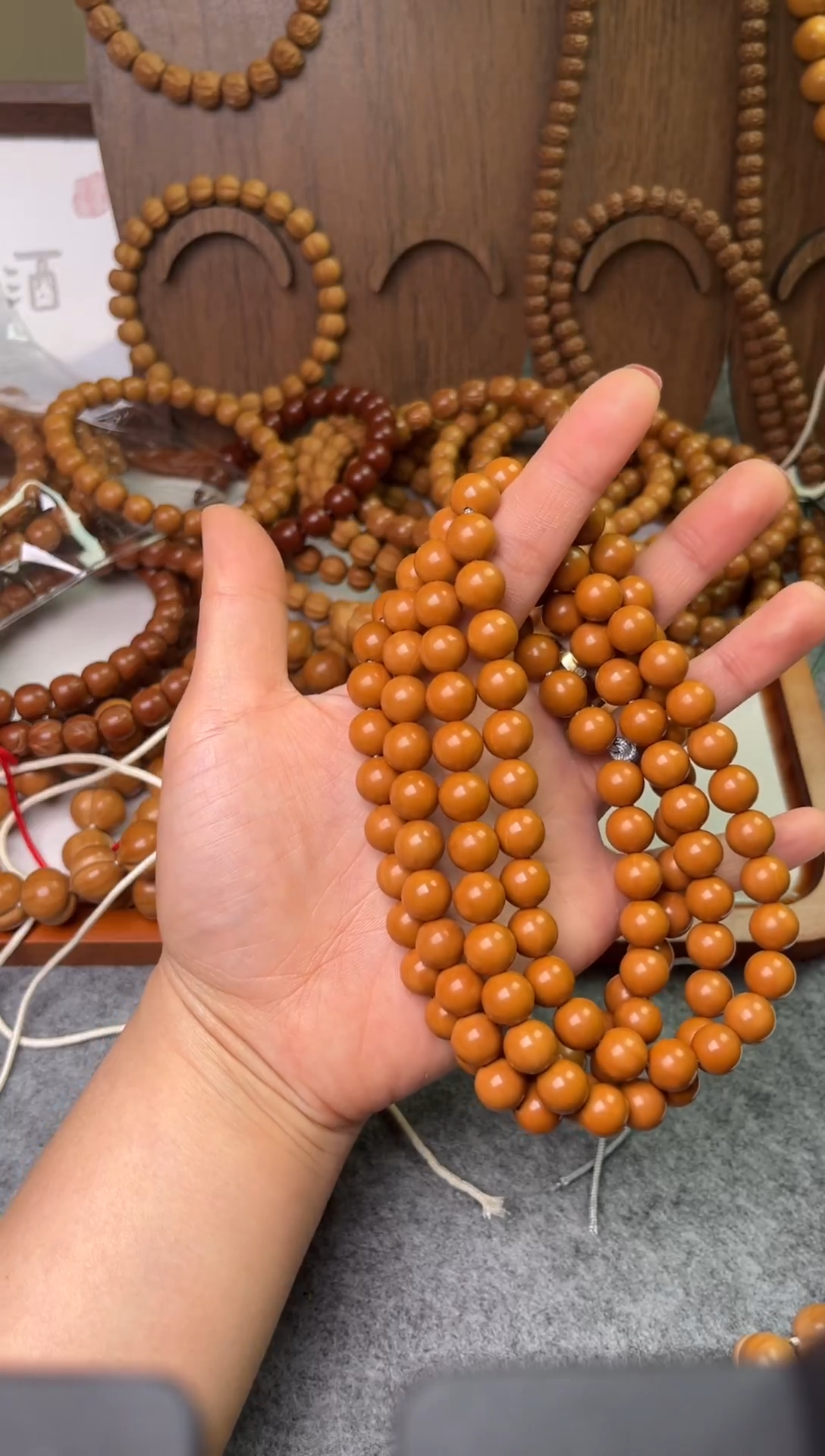 把件猴头核桃正圆光珠脖挂