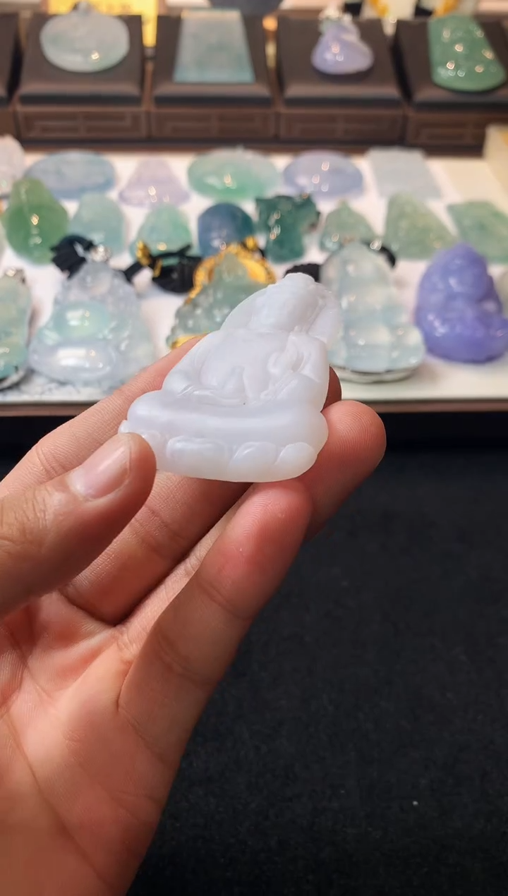 未镶嵌定制翡翠虾*S毛货不退不换