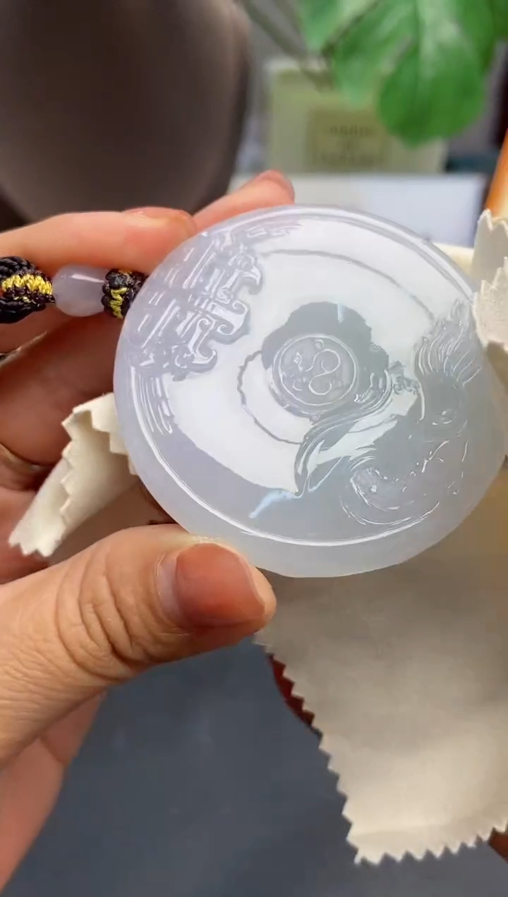 【闪购商品】翡翠颈饰未镶嵌缅甸天然翡翠