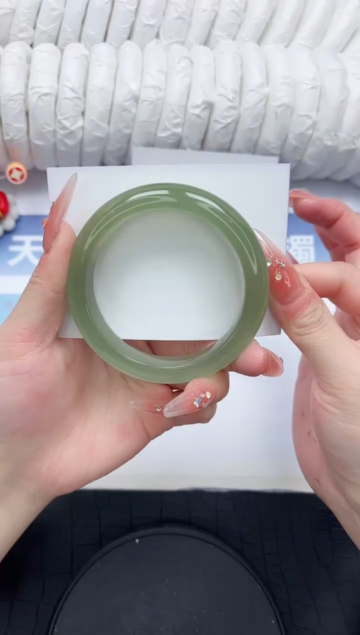 石英质玉未镶嵌手镯126-52.3