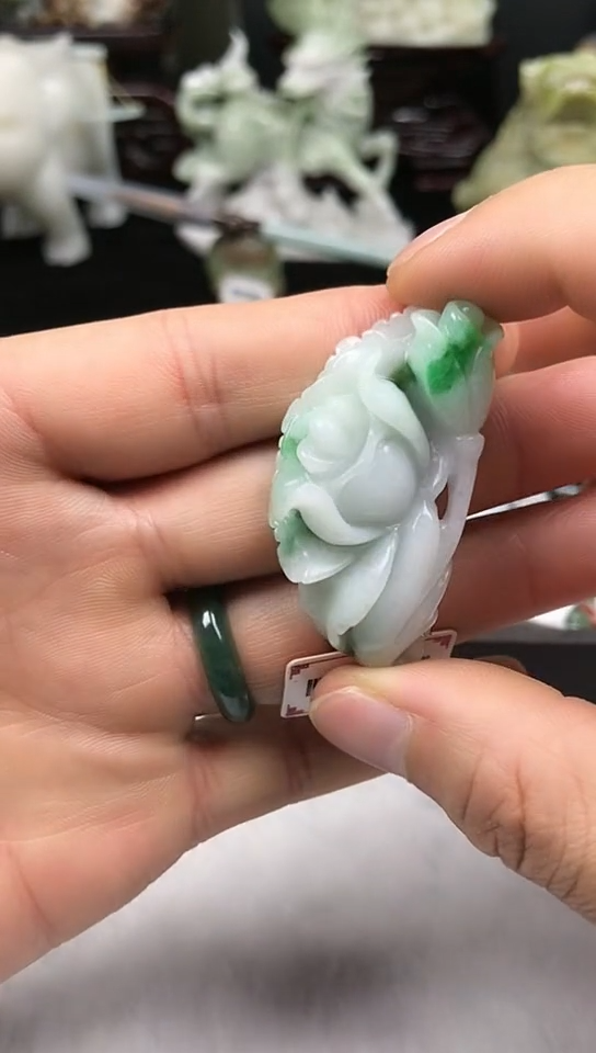 【闪购商品】翡翠挂件未镶嵌花开富贵