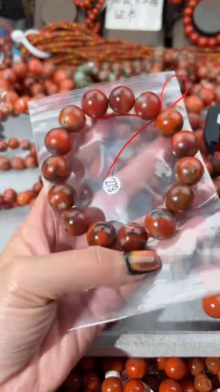 【闪购商品】南红玛瑙手串未镶嵌15+